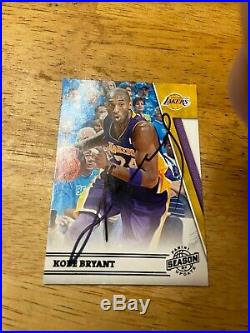 2011 Panini#175kobe Bryant Autographed Card With Coa Great Player