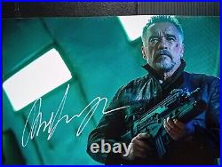 ARNOLD SCHARZENEGGER GENUINE signed 12 X 8 Photo with COA FABULOUS ITEM