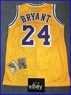 Authentic Autographed Kobe Bryant Signed Jersey WITH COA and BONUS CARDS