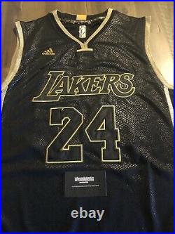 Autographed Kobe Bryant Jersey with COA