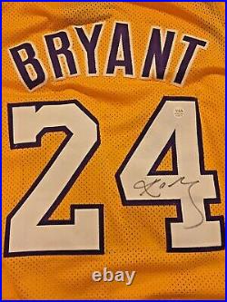 Autographed Kobe Bryant La Lakers Yellow Custom XL #24 Jersey With Coa