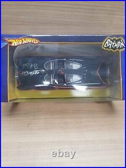 Batman Adam West & Burt Ward Signed 1966 Diecast 1.18 Model With COA 267/1000