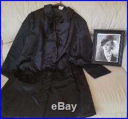 Bette Davis owned and worn coat with signed 8x10 photo with lifetime COA