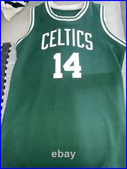 Bob Cousy autograph Jersey With Coa