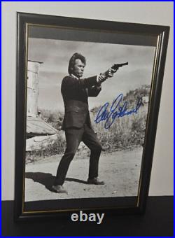 CLINT EASTWOOD HAND SIGNED 8x10 PHOTO WITH COA ORIGINAL AUTOGRAPH