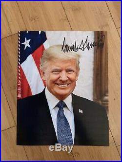 Donald Trump Signed 8x10 Autographed Photo With Certificate Of Authenticity COA
