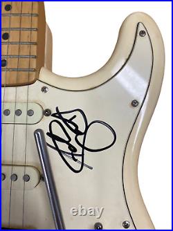 Fender Stratocaster Guitar SIgned By Iron Maiden Good Condition With COA