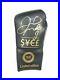 Floyd-Mayweather-Signed-Boxing-GLOVE-With-Proof-AFTAL-COA-B-01-blq