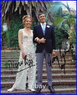 George Lazeby & Diana Rigg James Bond Signed Photograph 2 With Proof & COA