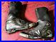 Guy-Martin-Race-Worn-Tt-Signed-Dainese-Boots-With-Coa-01-dgo