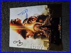 Hand Signed Photo Gal Gabot And Chris Pine With Coa