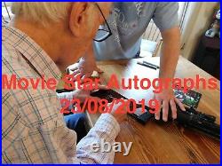 Jeremy Bulloch hand signed & Held Boba Fett toy Blaster COA with photo proof