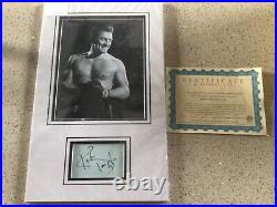 Kirk Douglas Genuine Autograph And Mounted Photo Champion With Coa. Mint
