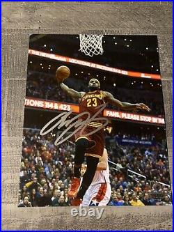 LeBron James Autographed Signed 8x10 Photo with COA Cleveland Cavaliers