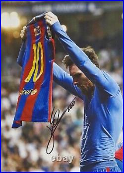 Lionel Messi autographed canvas Hand Signed FRAMED with COA