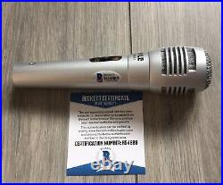 MC HAMMER Signed SLIVER Microphone With Beckett COA