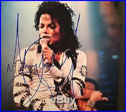 MICHAEL JACKSON SIGNED PHOTOGRAPH DOA and COA with HOLOGRAPHIC BADGE ID