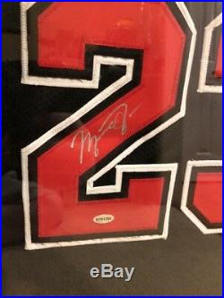 MICHAEL JORDAN AUTOGRAPHED CHICAGO BULLS CUSTOM JERSEY XL with COA