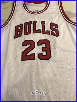 Michael Jordan Authentic Autographed Signed Jersey Chicago Bulls White With Coa