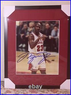 Michael Jordan Autographed 8 x 10 Framed Signed Photo with COA