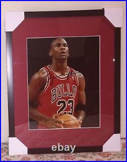 Michael Jordan Autographed 8x10 Framed Signed Photo with COA shooting free throw
