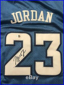 Michael Jordan Autographed UNC North Carolina Signed Jersey with COA