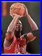 Michael-Jordan-Chicago-Bulls-NBA-Hand-signed-photo-autograph-with-COA-01-ndc