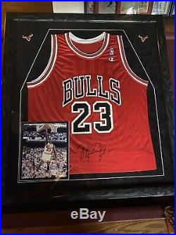 Michael Jordan autographed jersey, Framed (black frame) With COA. NO RESERVE
