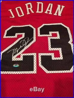 Michael Jordan signed autographed jersey with COA & Hologram