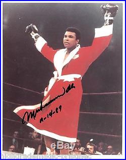Muhammad Ali Signed In 1989 8x10 Red Robe Victory Pose In The Ring With Coa
