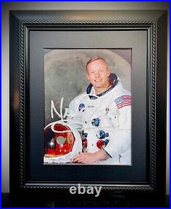 NEIL ARMSTRONG NASA Apollo 11 Autographed Signed Photo comes With COA & Framed