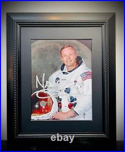 NEIL ARMSTRONG NASA Apollo 11 Autographed Signed Photo comes With COA & Framed