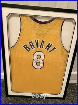 Official Kobe Bryant Signed LA Lakers 05/06 Jersey With AFTAL COA