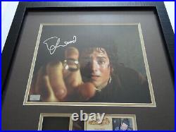 Original hand signed autograph of Elijah Wood from Lord of the Rings. With COA