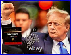 President DONALD TRUMP Signed 8x10 Photo Original Authentic Autograph with COA