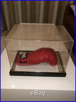 Ricky Hatton Signed Boxing Glove With COA