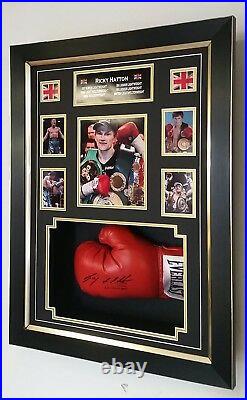 Ricky Hatton Signed Glove Autographed Display with AFTAL DEALER COA