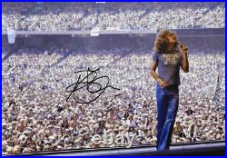 Robert Plant Musician Led Zeppelin Signed Photograph 1 With Proof & COA