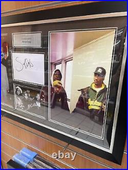SNOOP DOGGY DOGG SIGNED FRAMED PICTURE DISPLAY WITH COA / Tupac/biggie