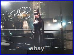 STUNNING ANNE HATHAWAY Genuine signed 12x8 with coa SUPERB ITEM FABULOUS
