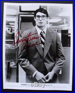 SUPERMAN movie photo signed by CHRISTOPHER REEVE Clark Kent, with COA, 8x10