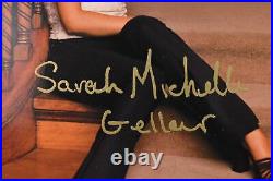Sarah Michelle Gellar Signed 4x6 Photo Autograph 12/1999 with COA