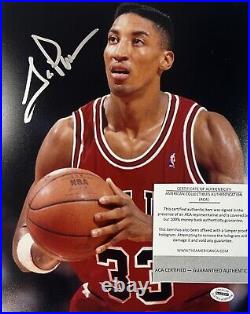 Scotty Maurice Pippen Rare Signed Autographed 10x8 Chicago Bulls Photo with COA