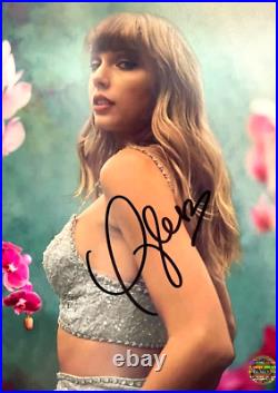 TAYLOR SWIFT Hand Signed 7x5 inch Color Photo Original Autograph with COA