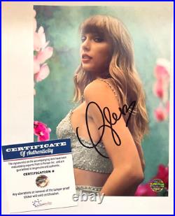 TAYLOR SWIFT Hand Signed 7x5 inch Color Photo Original Autograph with COA