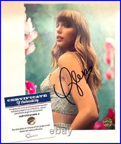 TAYLOR SWIFT Hand Signed 7x5 inch Color Photo Original Autograph with COA