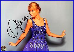 TAYLOR SWIFT Hand Signed 7x5 inch Color Photo Original Autograph with COA