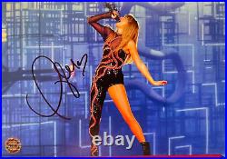 TAYLOR SWIFT Hand Signed 7x5 inch Photo Original Autograph with COA Certificate