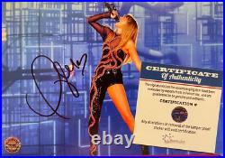 TAYLOR SWIFT Hand Signed 7x5 inch Photo Original Autograph with COA Certificate