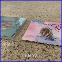 Taylor Swift SIGNED AUTOGRAPHED Lover Booklet (with COA) + ME! CD Single